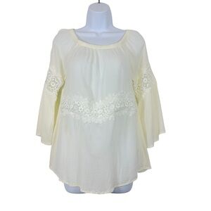 Umgee USA Cream Lace Bell Sleeve Boho Blouse Size Small